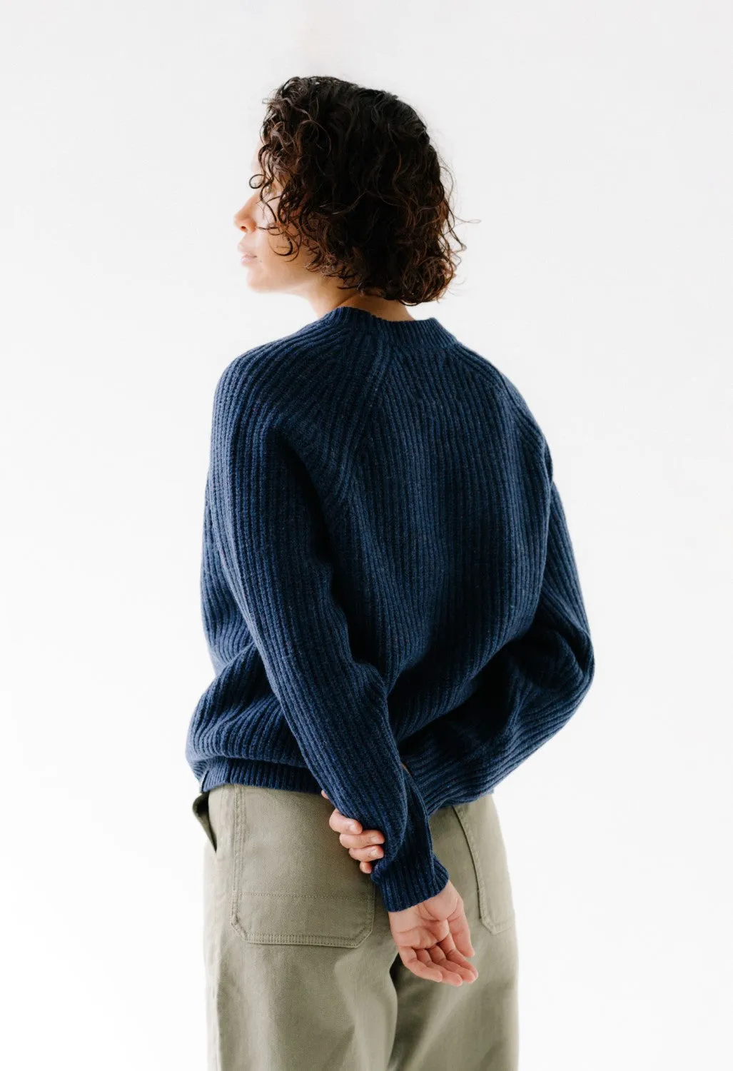 Finisterre Women's Mora Jumper - Navy