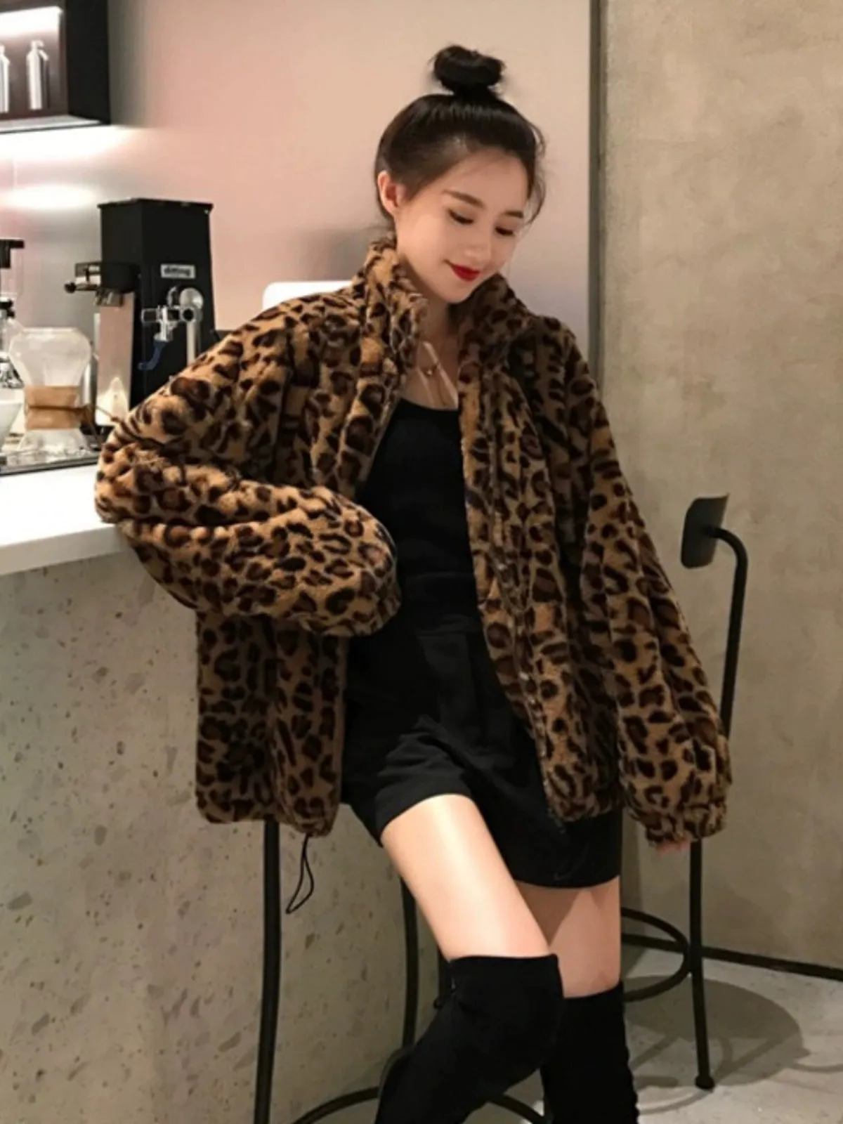 Leopard print fur coat women's autumn and winter Korean version of loose foreign plush warm coat this year popular lambswool padded jacket