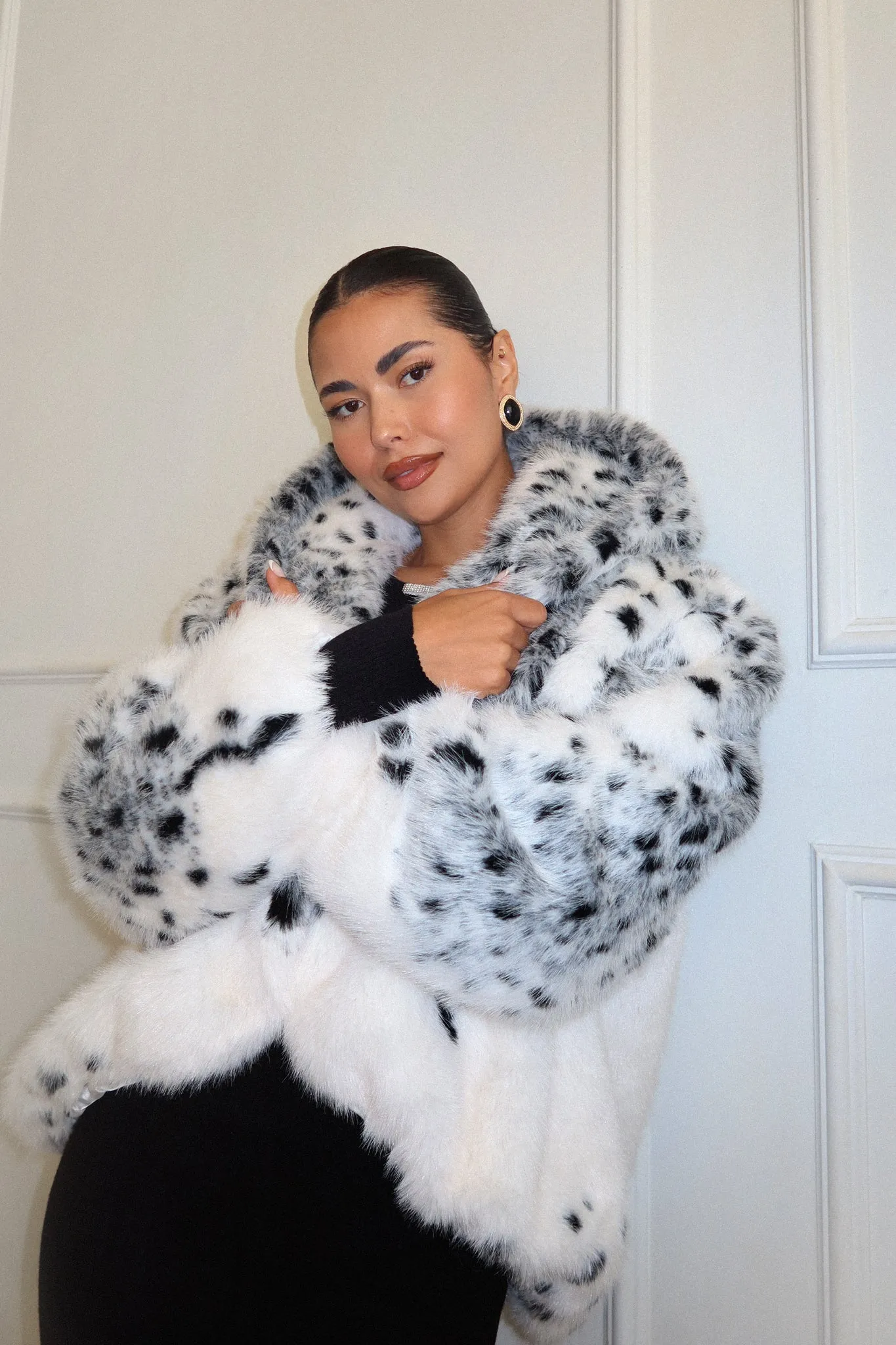 Nikkie Faux Fur Coat - White Print