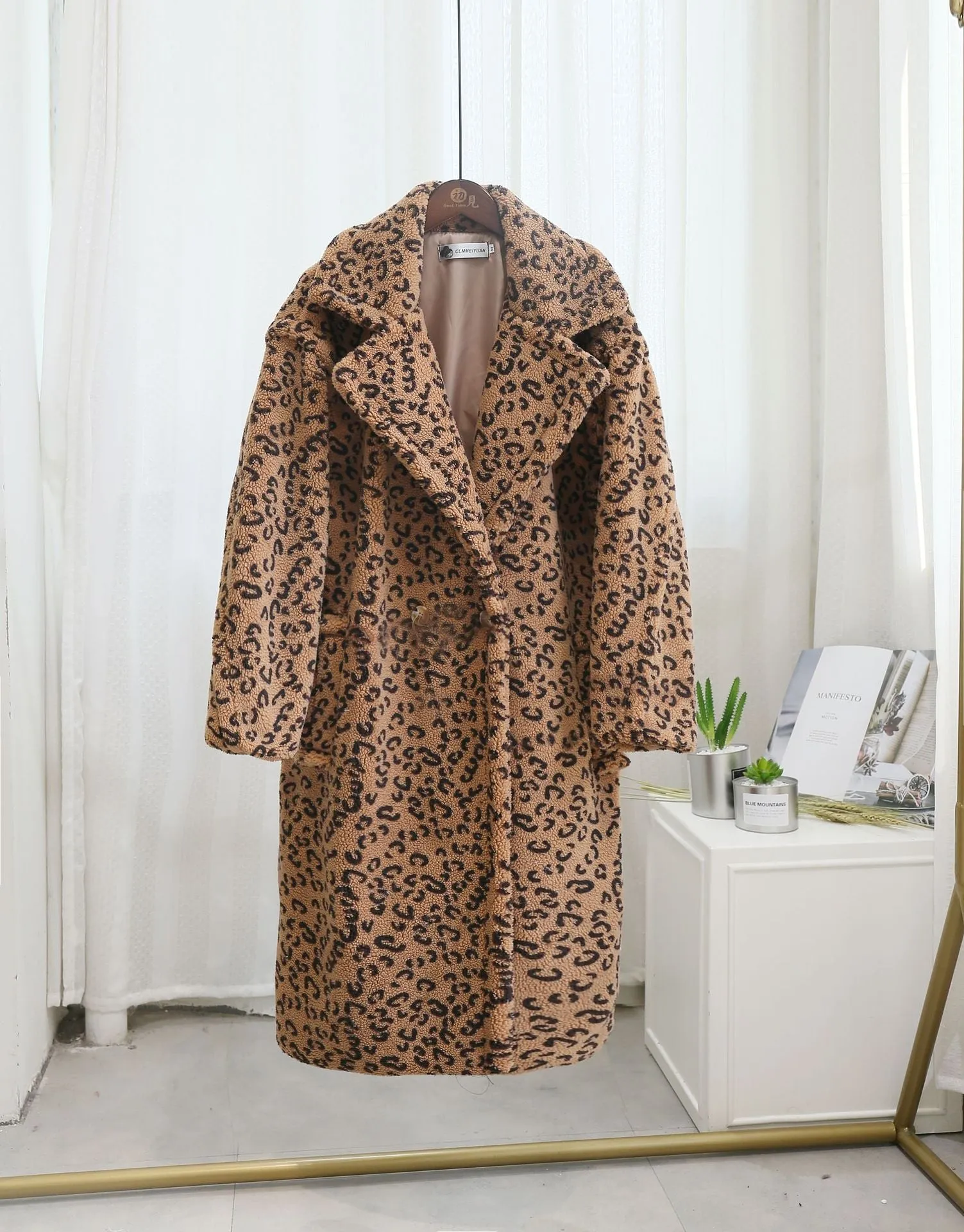 Pre Order:  Leopard Print Faux Fur Thick Coat