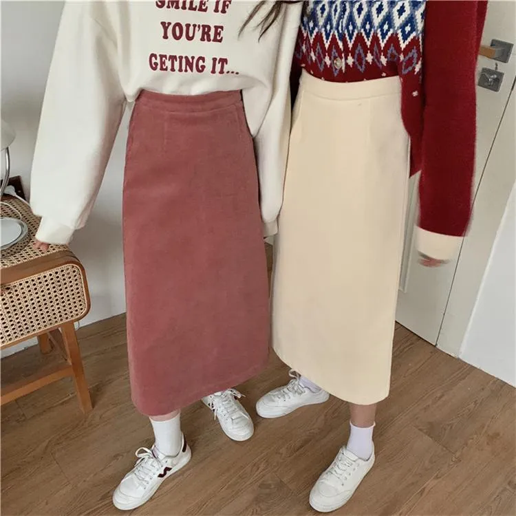 Retro Corduroy Warm Inside Elastic Waist Midi Skirt